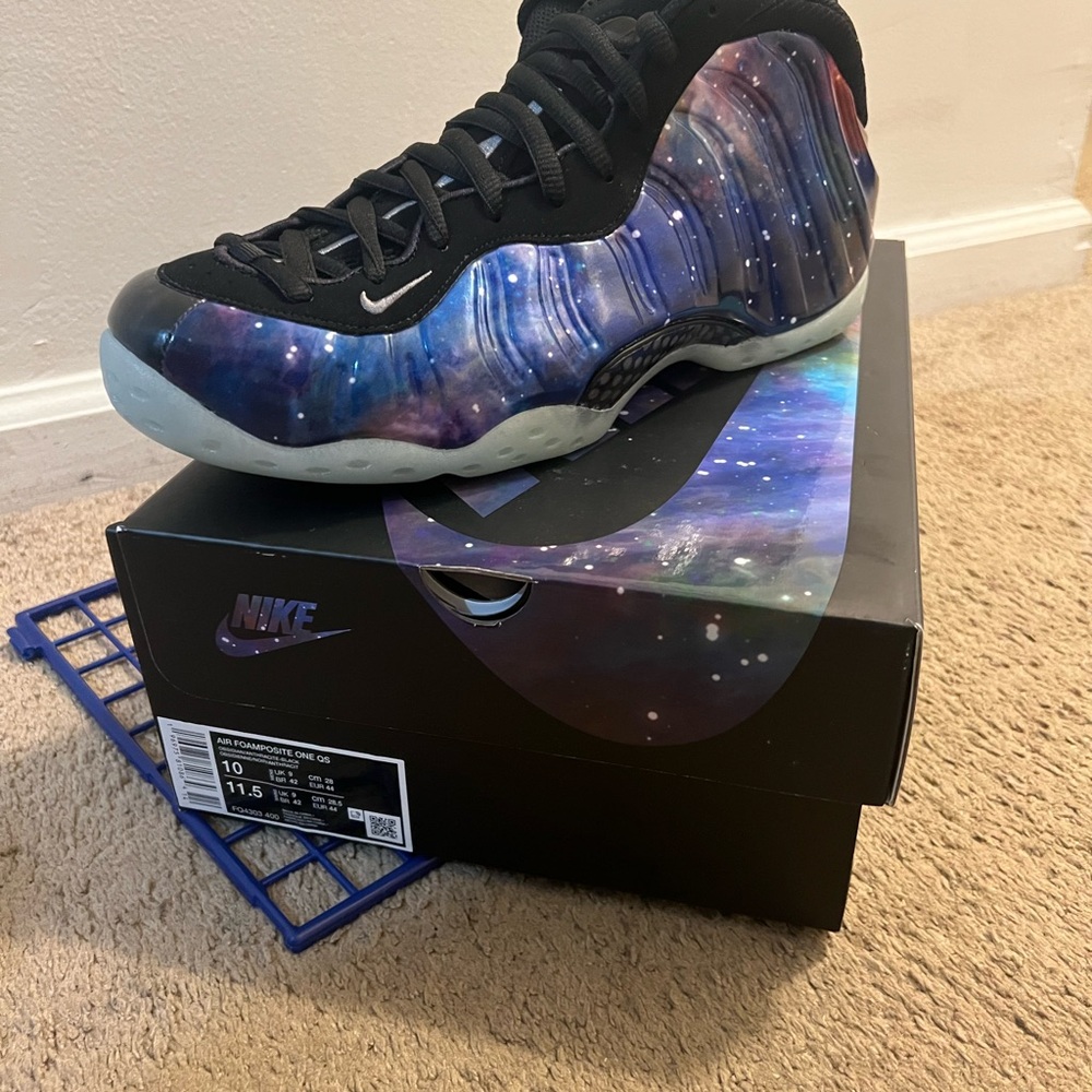 Nike Galaxy Foamposite Sneakers